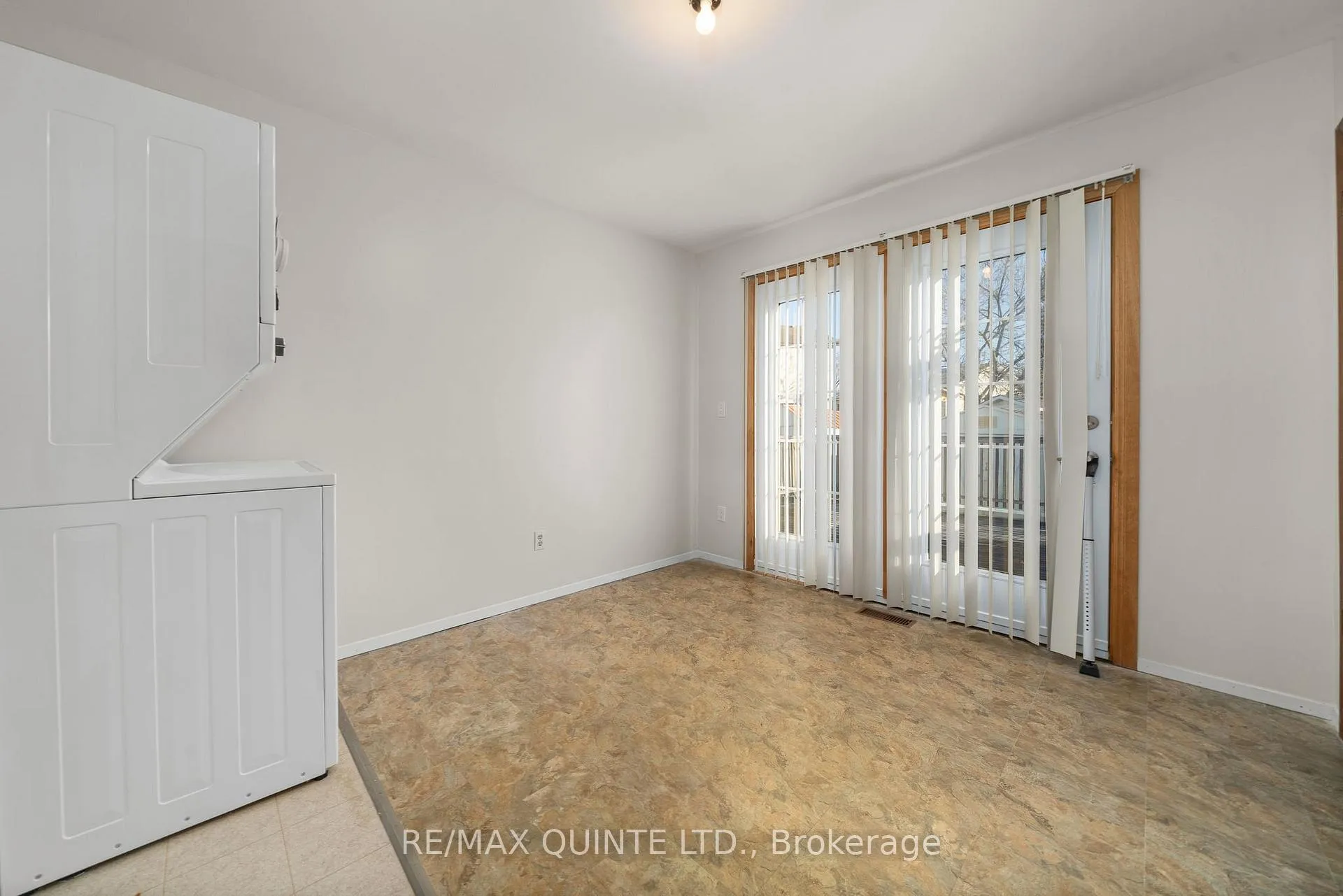 Photo 16 of 7 Herman Street, Belleville, Belleville Ward — HOMEH