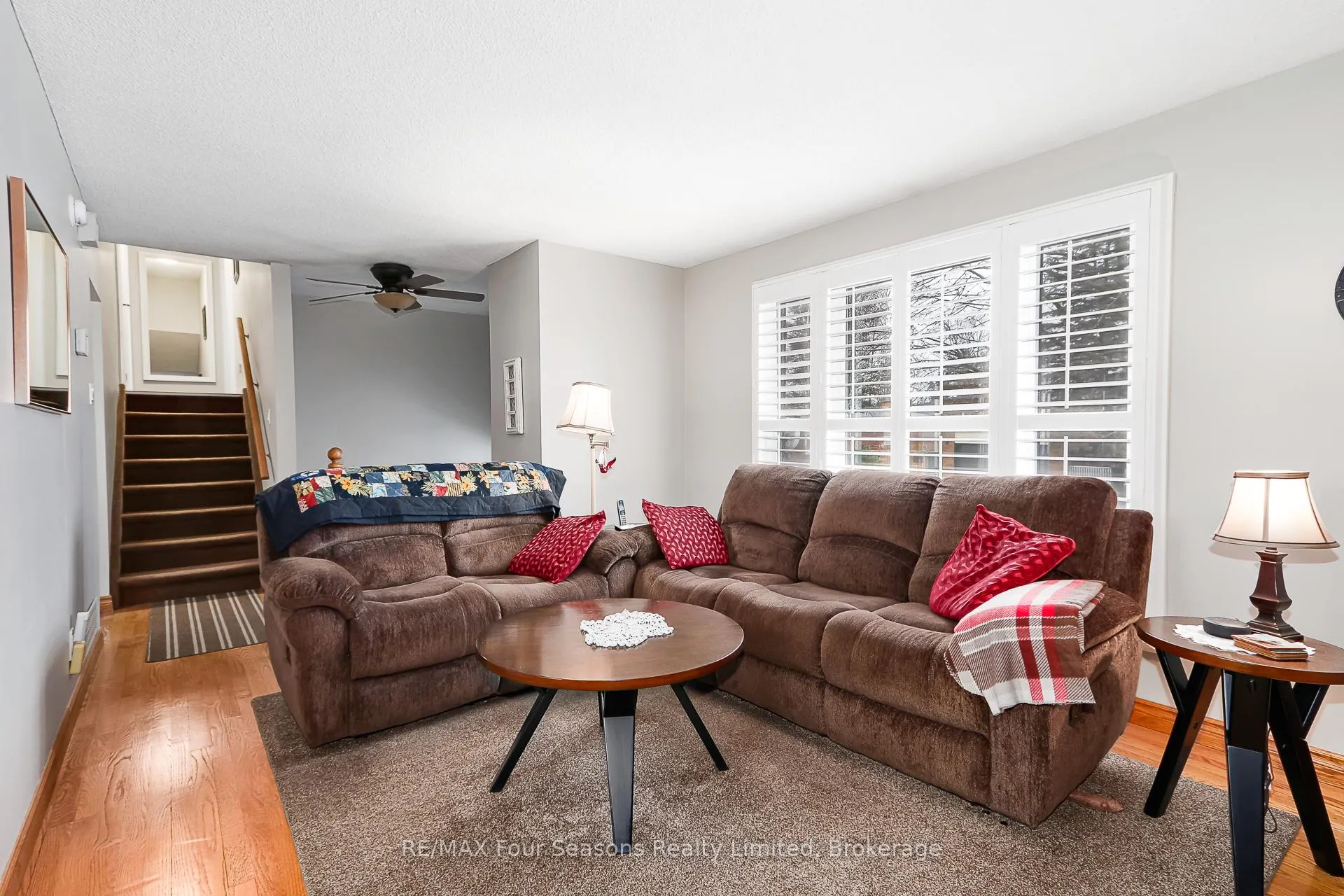 Photo 5 of 218 Datas Drive, Clearview, Stayner — HOMEH