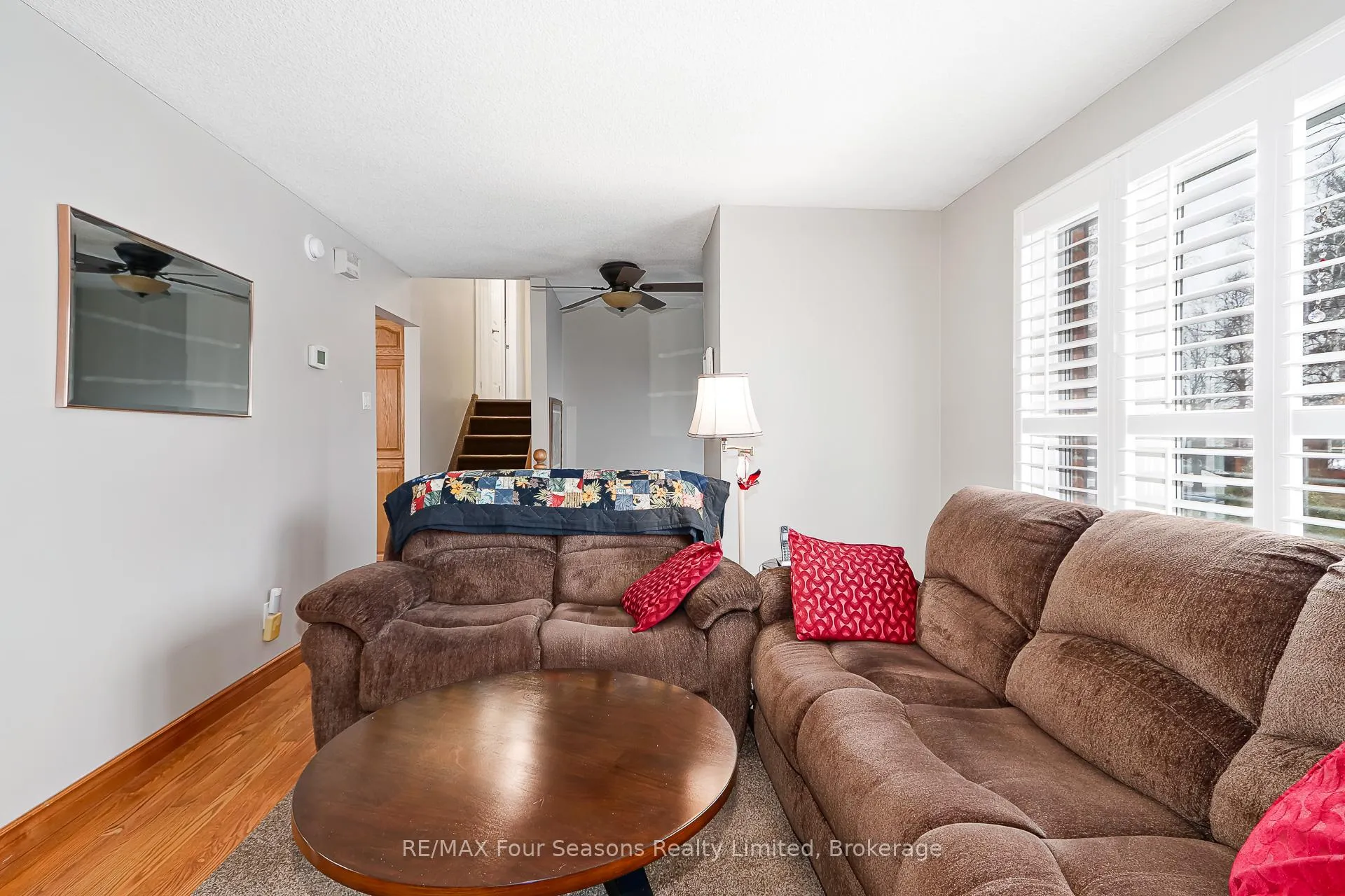 Photo 7 of 218 Datas Drive, Clearview, Stayner — HOMEH