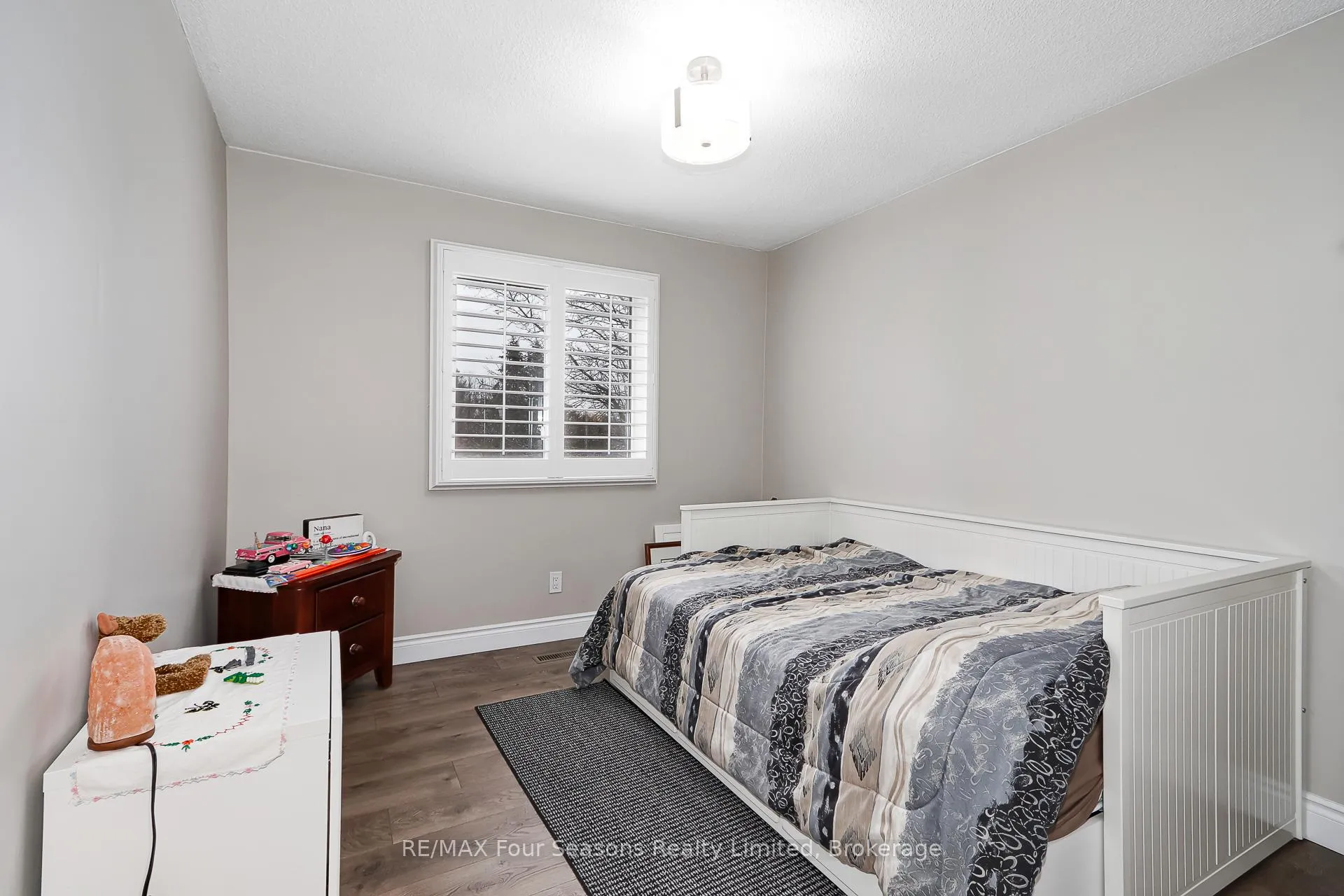 Photo 24 of 218 Datas Drive, Clearview, Stayner — HOMEH