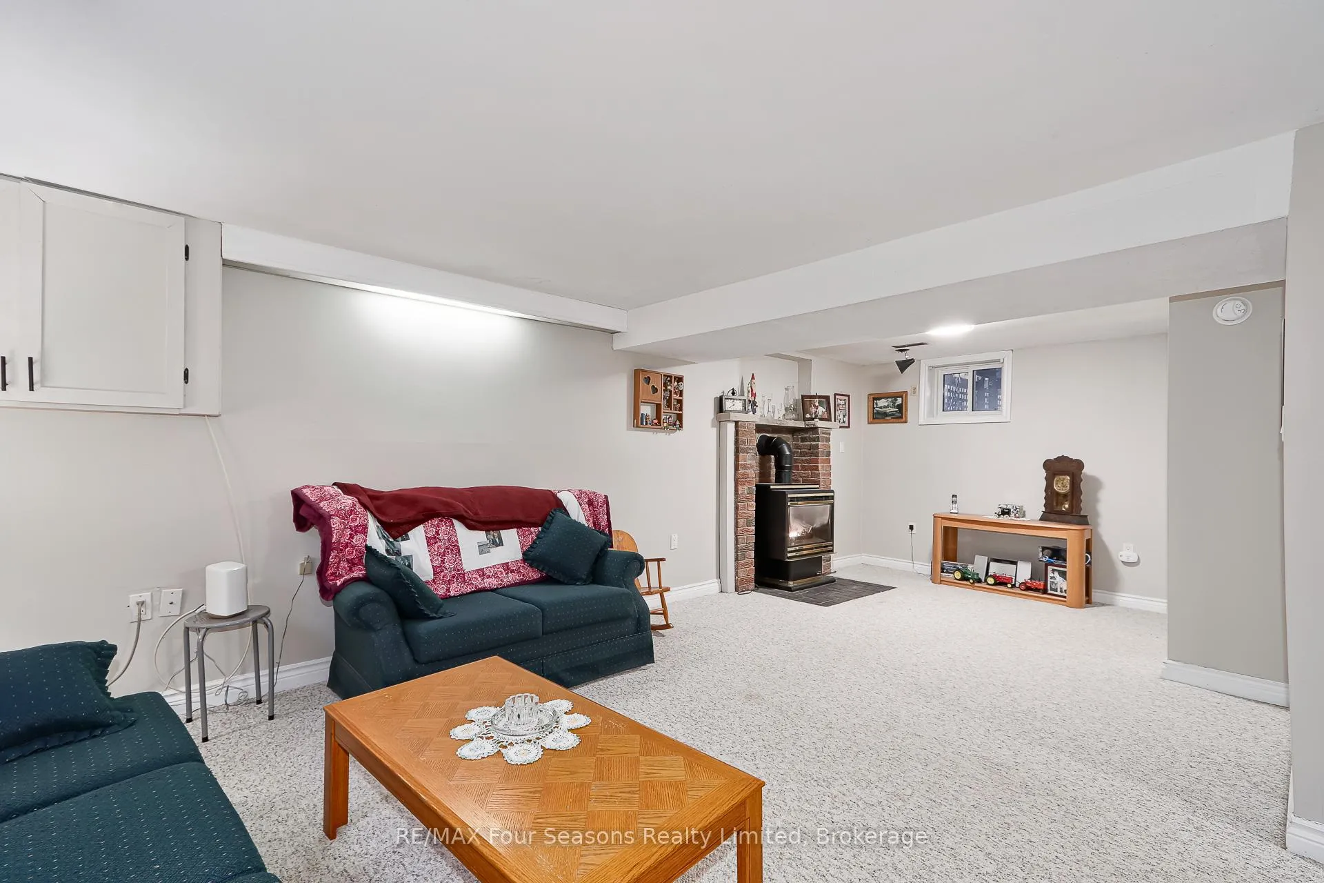 Photo 27 of 218 Datas Drive, Clearview, Stayner — HOMEH