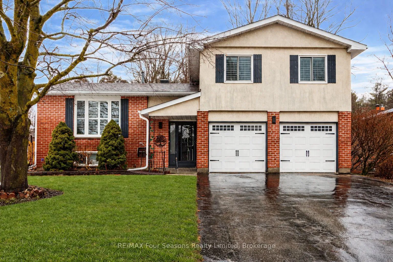Photo of 218 Datas Drive
