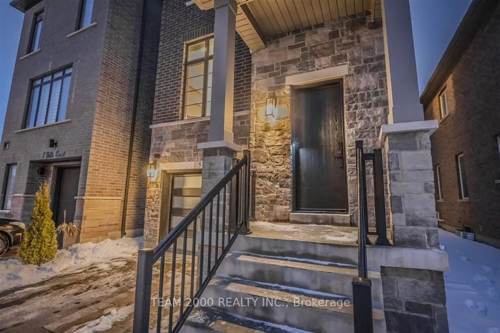 Photo 4 of 5 Velia Court, Vaughan, Vellore Village — HOMEH