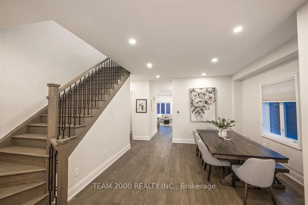 Photo 8 of 5 Velia Court, Vaughan, Vellore Village — HOMEH