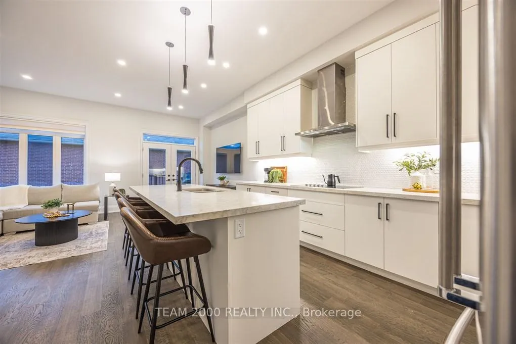 Photo 9 of 5 Velia Court, Vaughan, Vellore Village — HOMEH