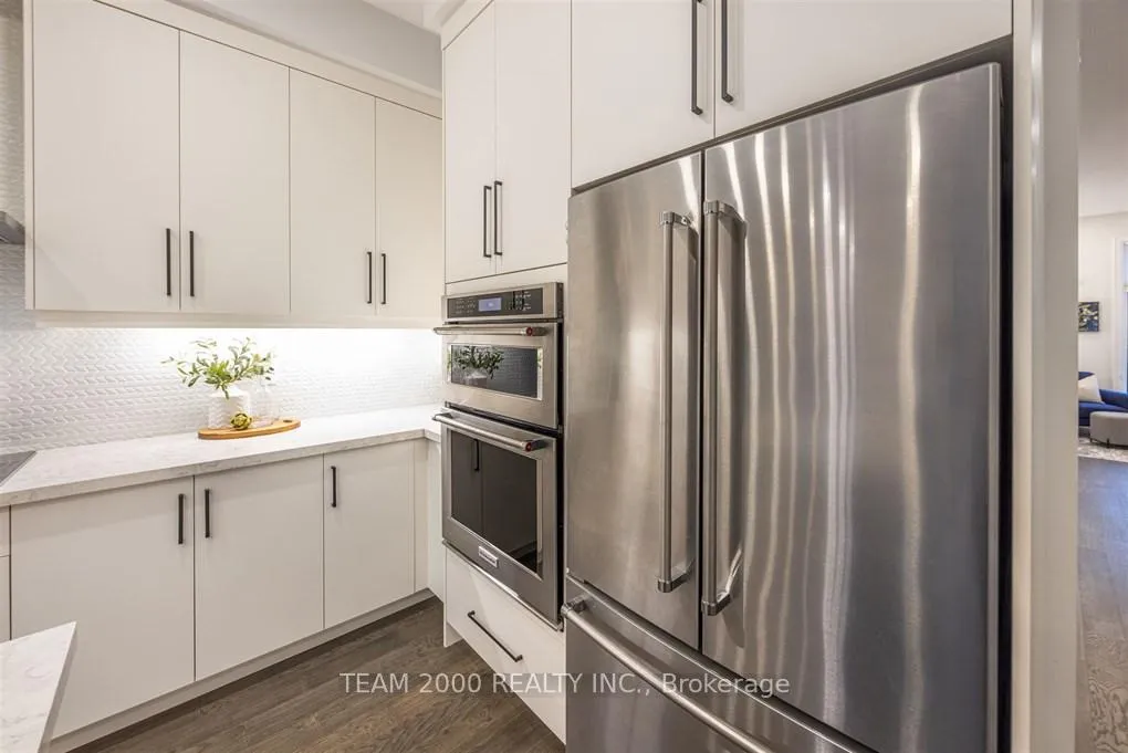 Photo 10 of 5 Velia Court, Vaughan, Vellore Village — HOMEH