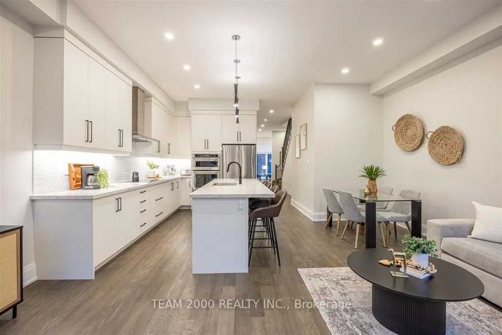 Photo 11 of 5 Velia Court, Vaughan, Vellore Village — HOMEH