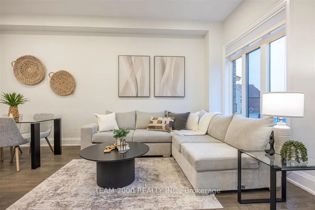 Photo 14 of 5 Velia Court, Vaughan, Vellore Village — HOMEH