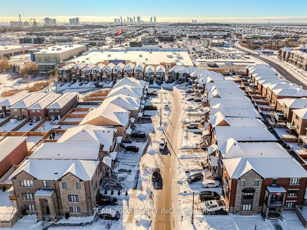 Photo 44 of 5 Velia Court, Vaughan, Vellore Village — HOMEH