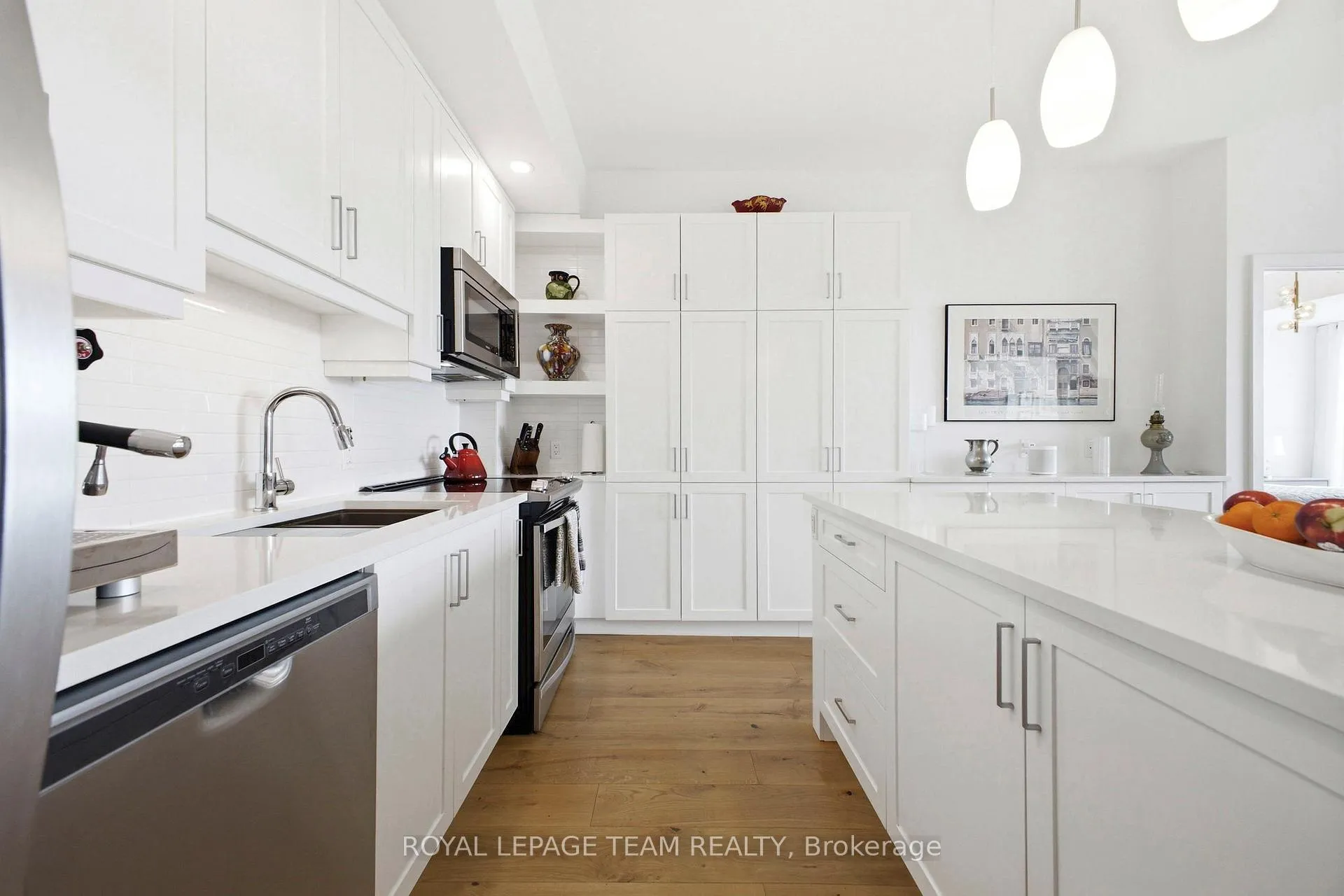 Photo 8 of Unit 412, 320 Miwate Private, Ottawa, Mechanicsville — HOMEH