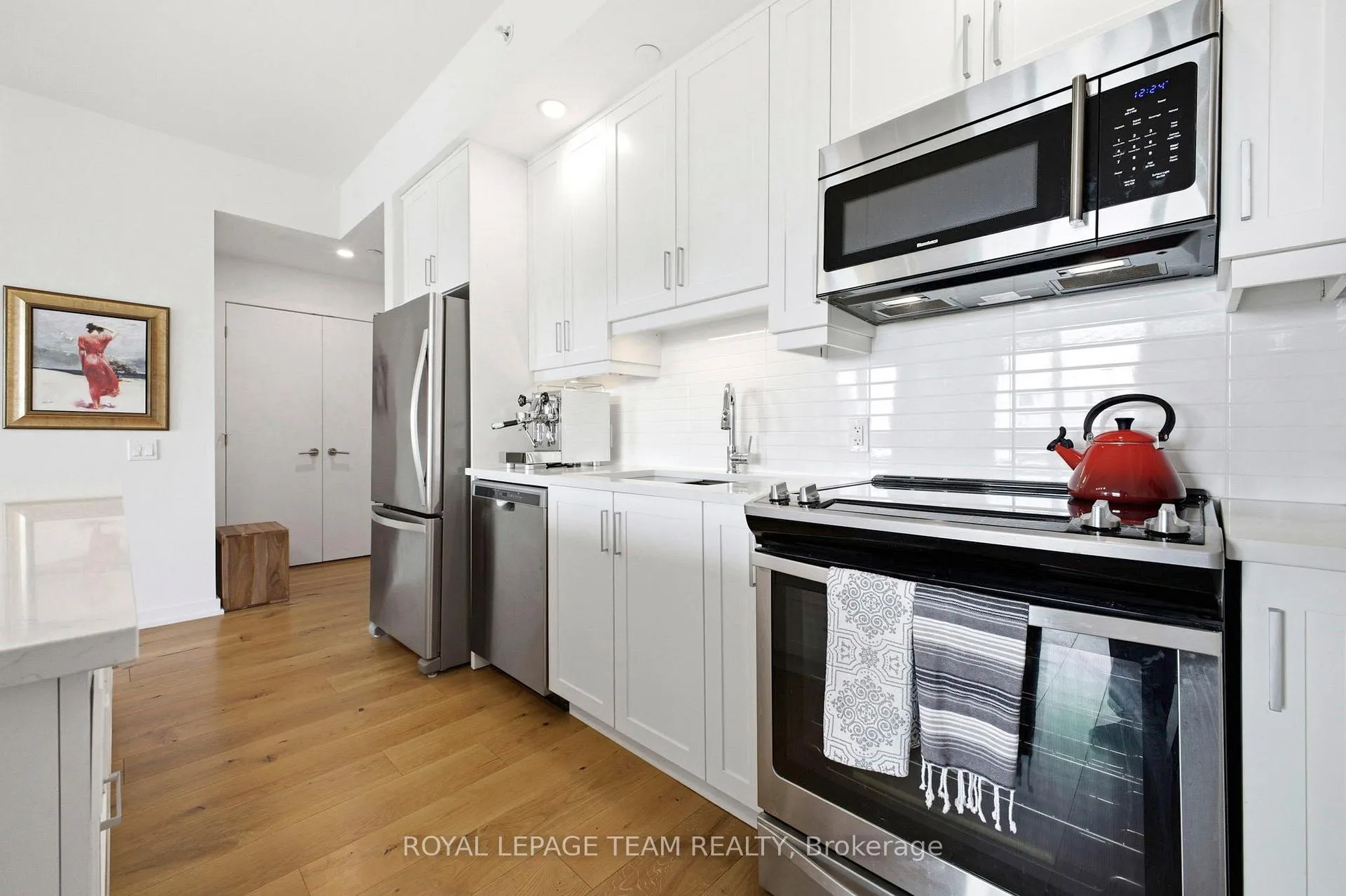 Photo 9 of Unit 412, 320 Miwate Private, Ottawa, Mechanicsville — HOMEH