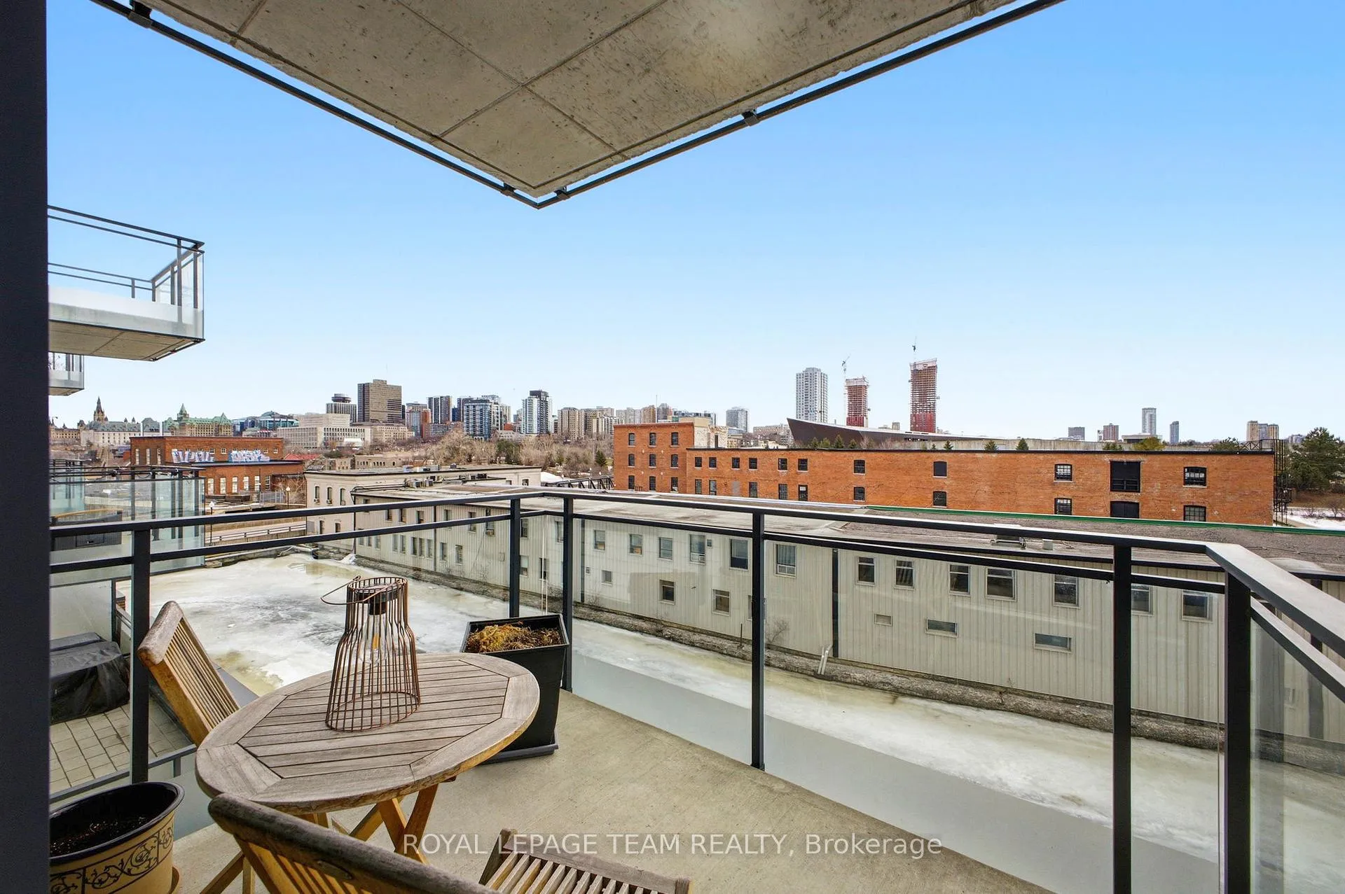 Photo 31 of Unit 412, 320 Miwate Private, Ottawa, Mechanicsville — HOMEH