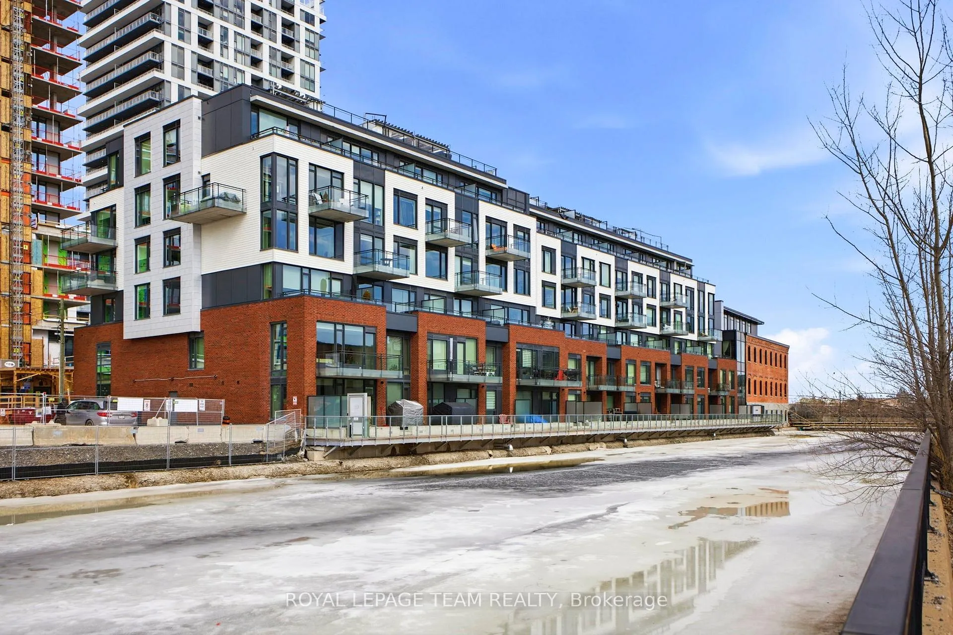 Photo 41 of Unit 412, 320 Miwate Private, Ottawa, Mechanicsville — HOMEH