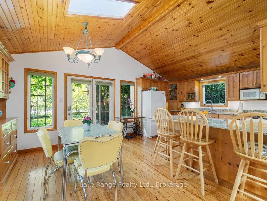 Photo 4 of 269 Huron Road, Huron-Kinloss — HOMEH