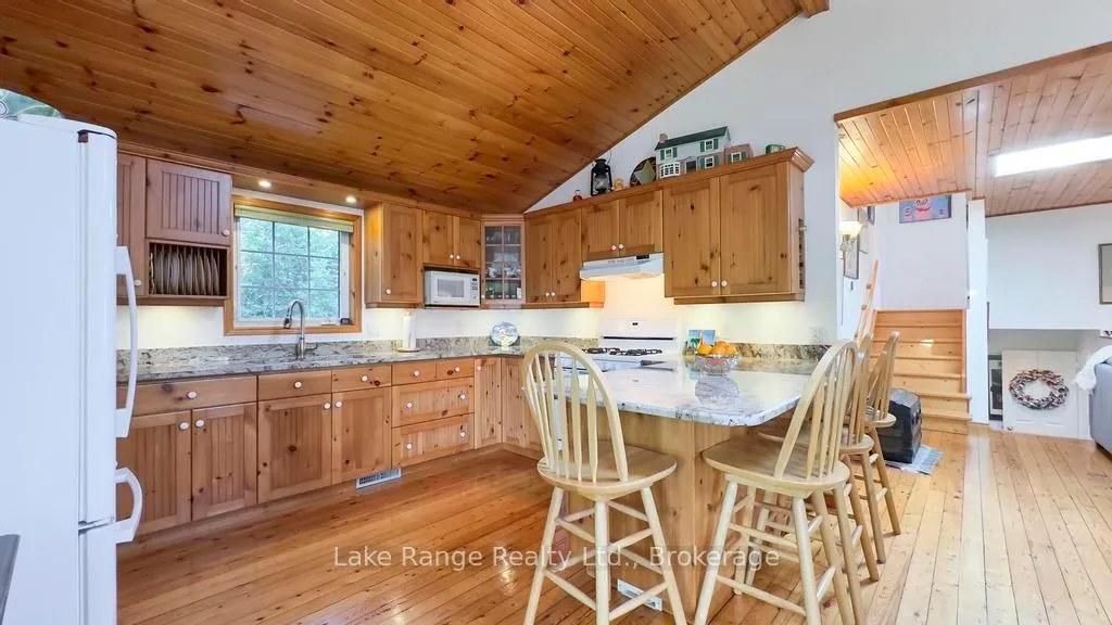Photo 6 of 269 Huron Road, Huron-Kinloss — HOMEH