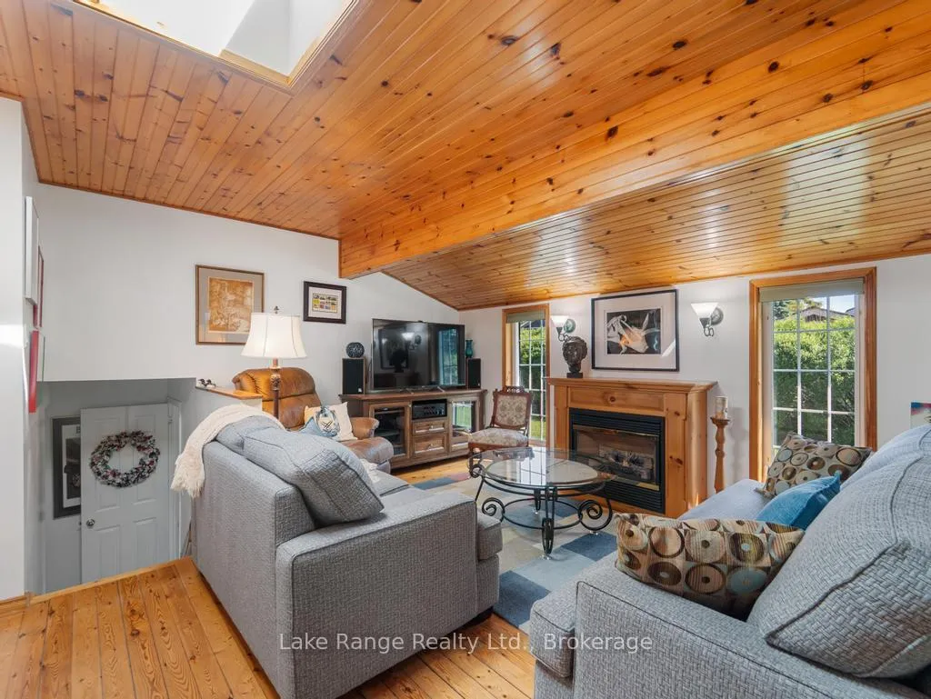 Photo 12 of 269 Huron Road, Huron-Kinloss — HOMEH