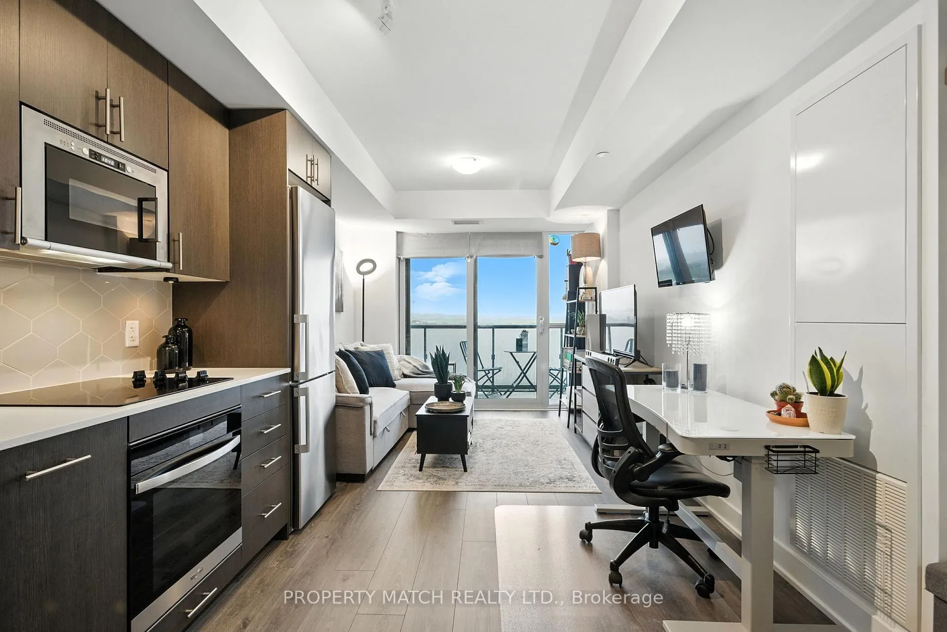 Photo 9 of Unit 802, 2545 Simcoe Street N, Oshawa, Windfields — HOMEH