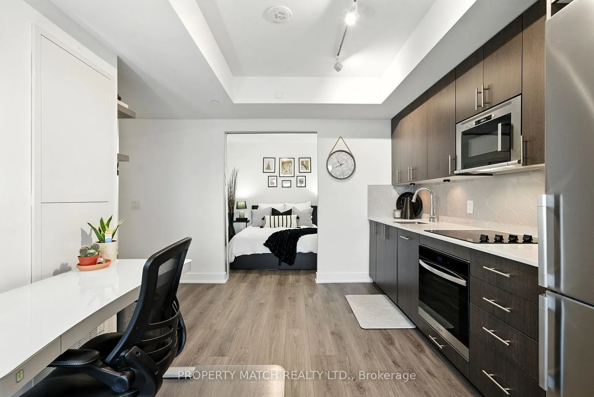 Photo 12 of Unit 802, 2545 Simcoe Street N, Oshawa, Windfields — HOMEH