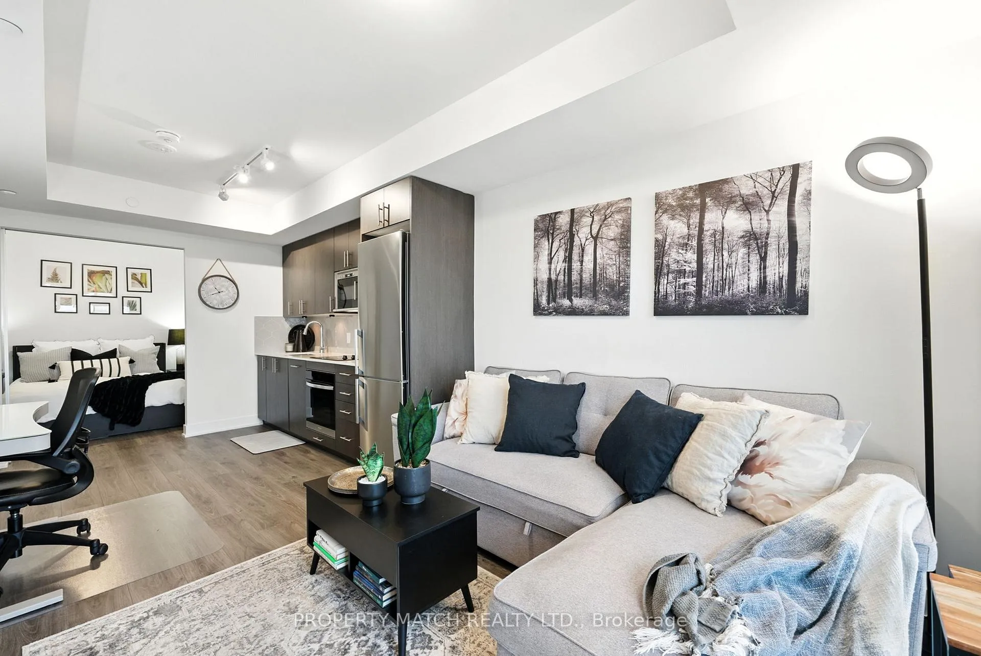 Photo 13 of Unit 802, 2545 Simcoe Street N, Oshawa, Windfields — HOMEH