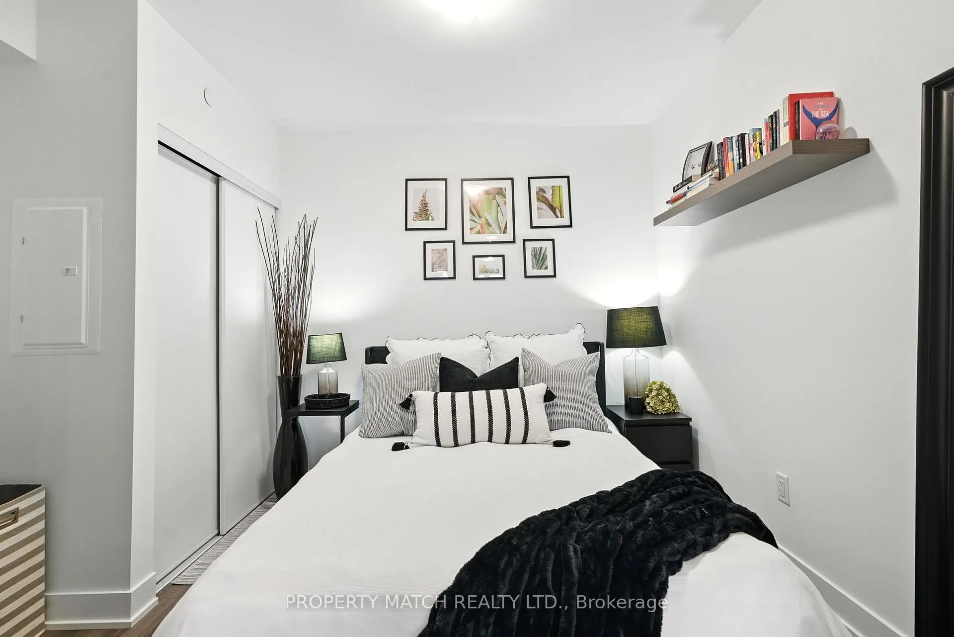 Photo 16 of Unit 802, 2545 Simcoe Street N, Oshawa, Windfields — HOMEH