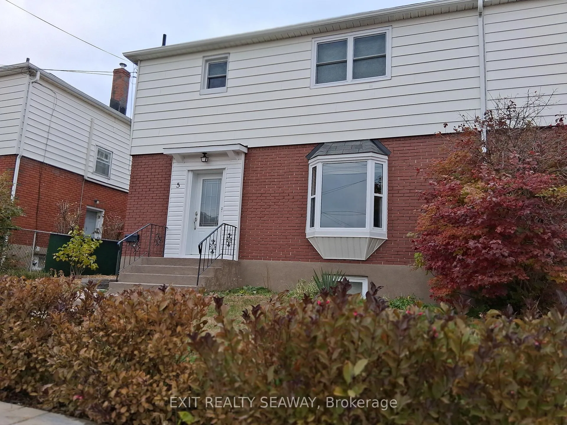 Photo 2 of 5 Adolphus Street, Cornwall — HOMEH