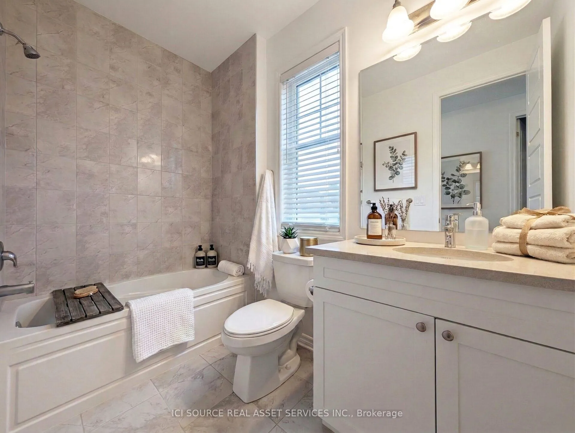 Photo 23 of 3125 Mulberry Lane, Pickering, Rural Pickering — HOMEH