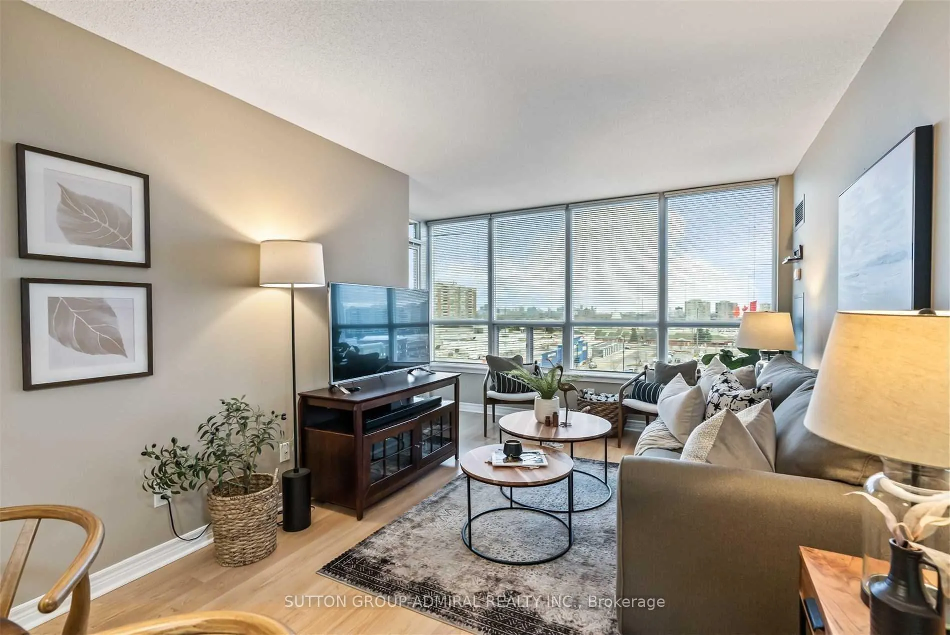 Photo 15 of Unit 704, 15 North Park Road, Vaughan, Beverley Glen — HOMEH
