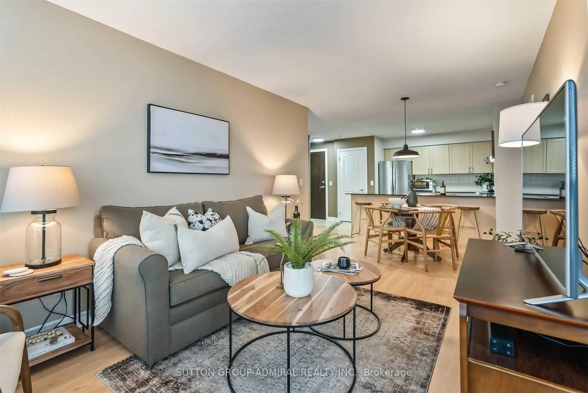 Photo 18 of Unit 704, 15 North Park Road, Vaughan, Beverley Glen — HOMEH