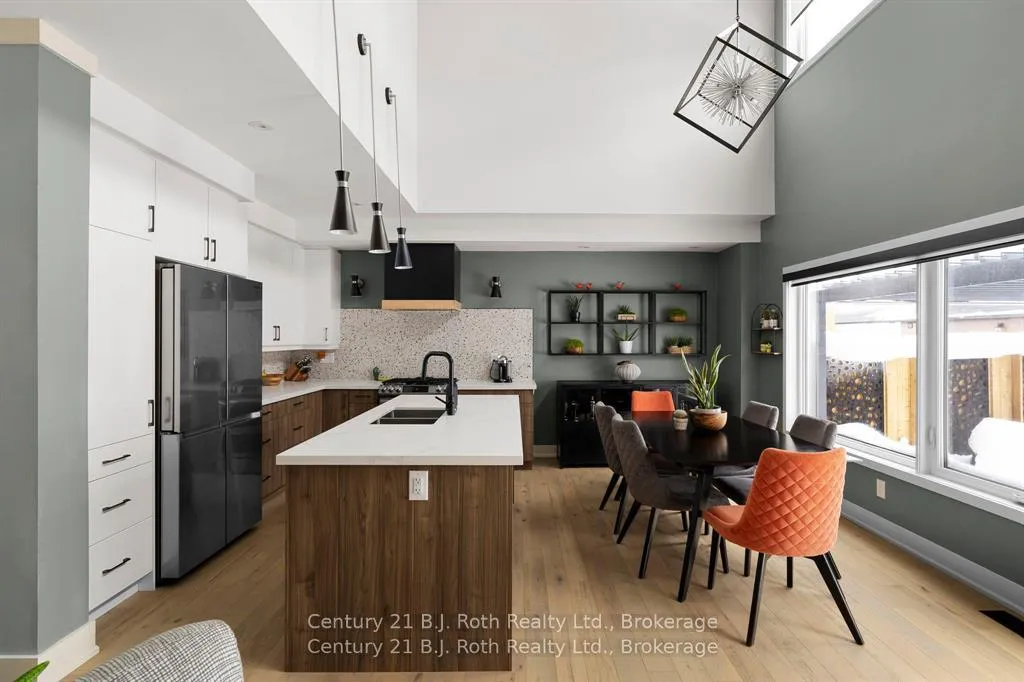 Photo 4 of 34 Ruby Crescent, Orillia — HOMEH