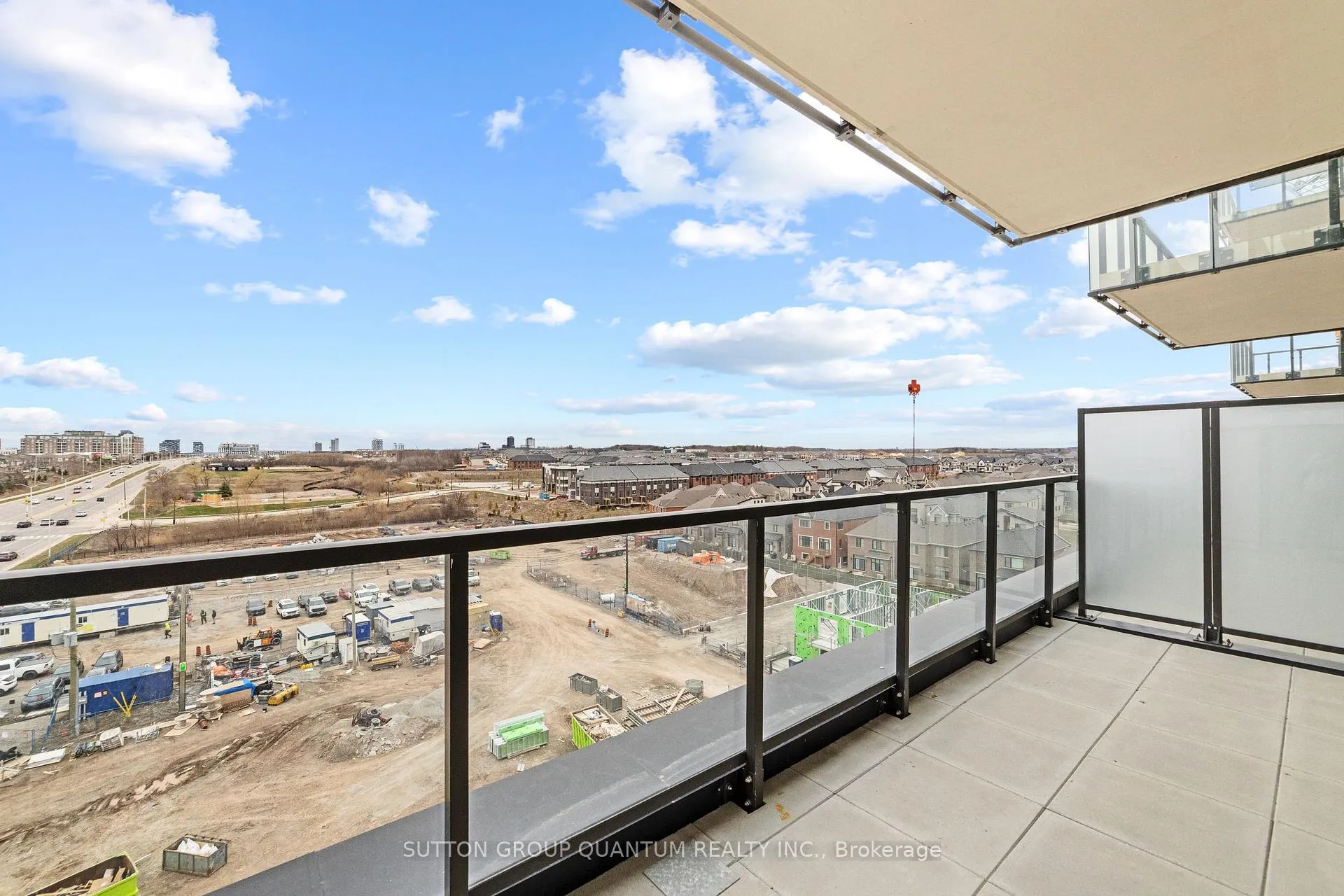 Photo 17 of Unit 709, 3006 William Cutmore Boulevard, Oakville, Joshua Meadows — HOMEH