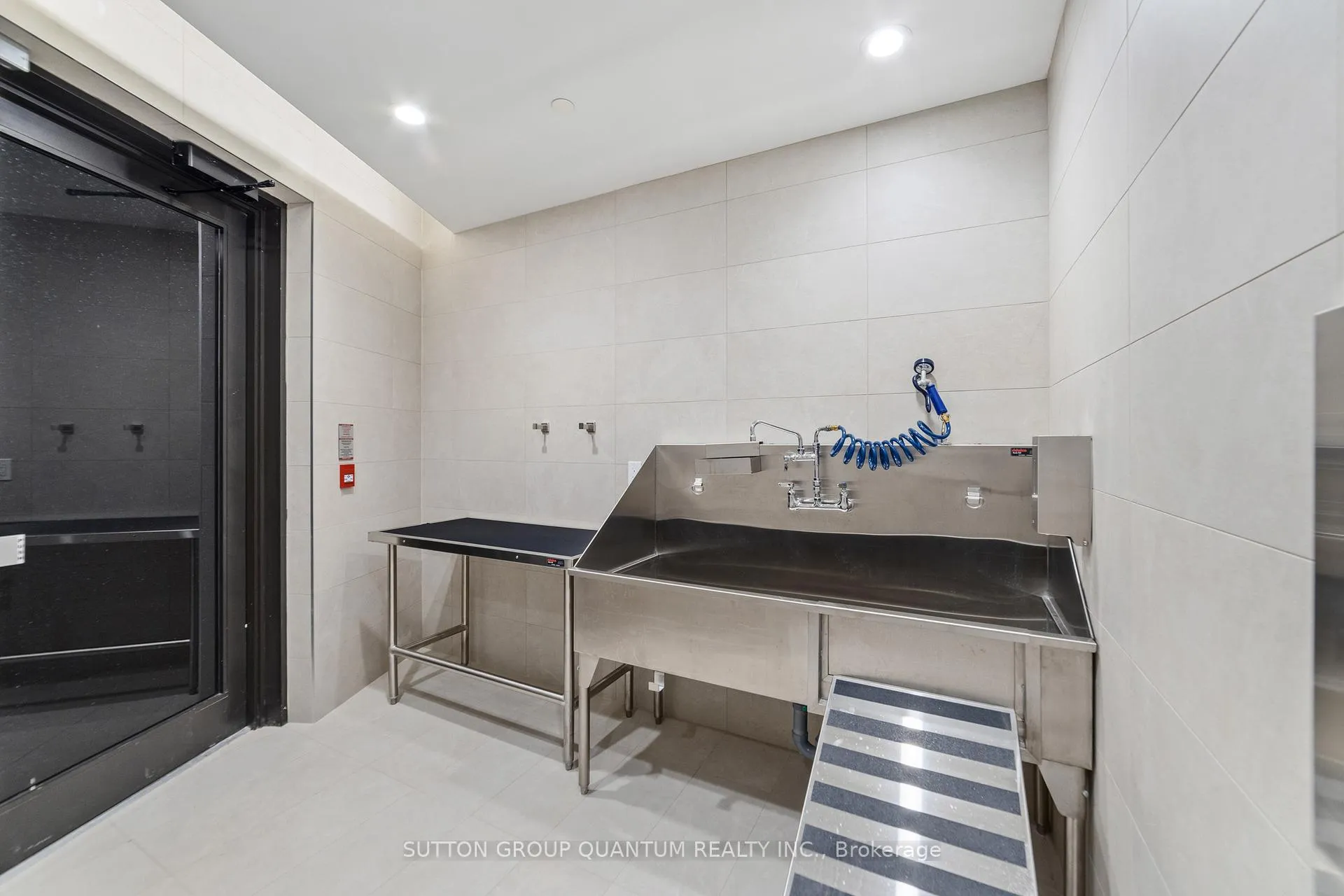 Photo 30 of Unit 709, 3006 William Cutmore Boulevard, Oakville, Joshua Meadows — HOMEH