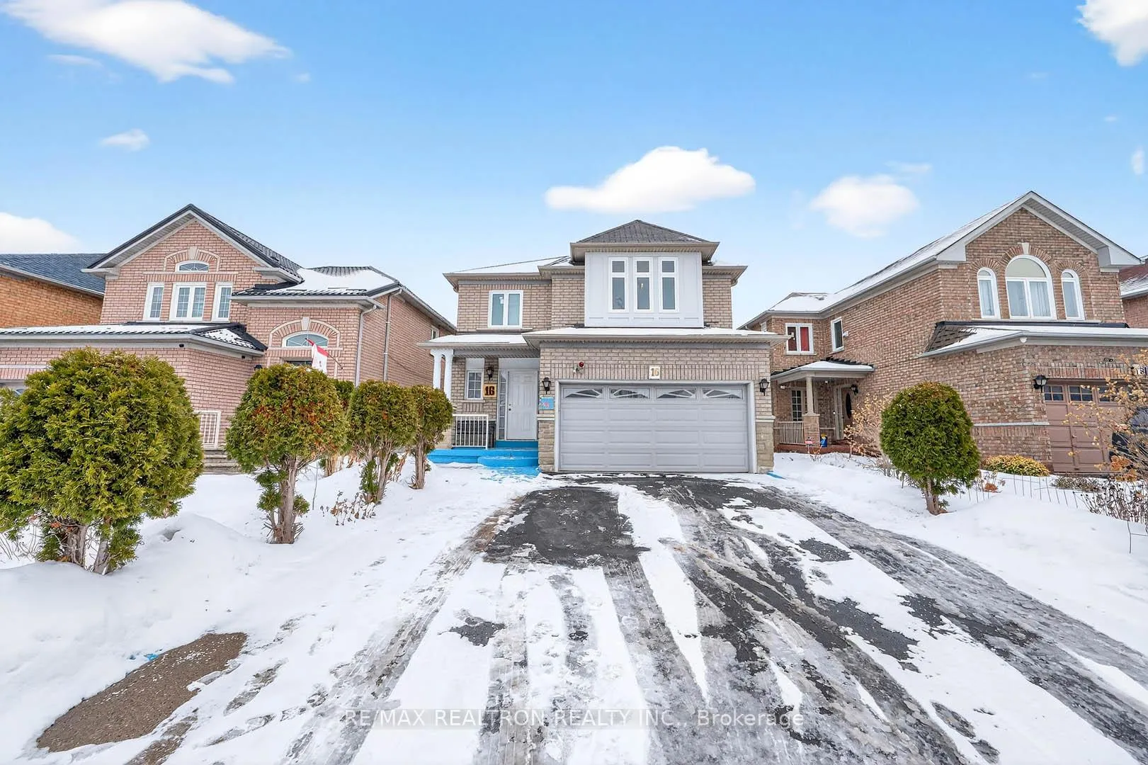 Photo 1 of 16 Pacific Wind Crescent, Brampton, Sandringham-Wellington — HOMEH