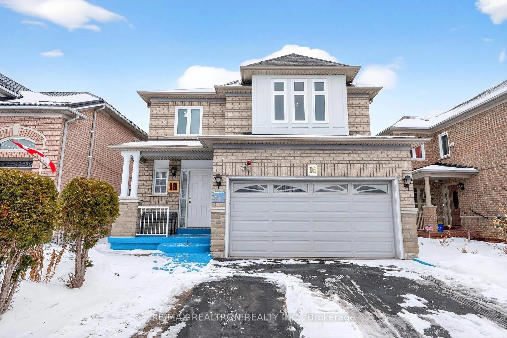 Photo 2 of 16 Pacific Wind Crescent, Brampton, Sandringham-Wellington — HOMEH