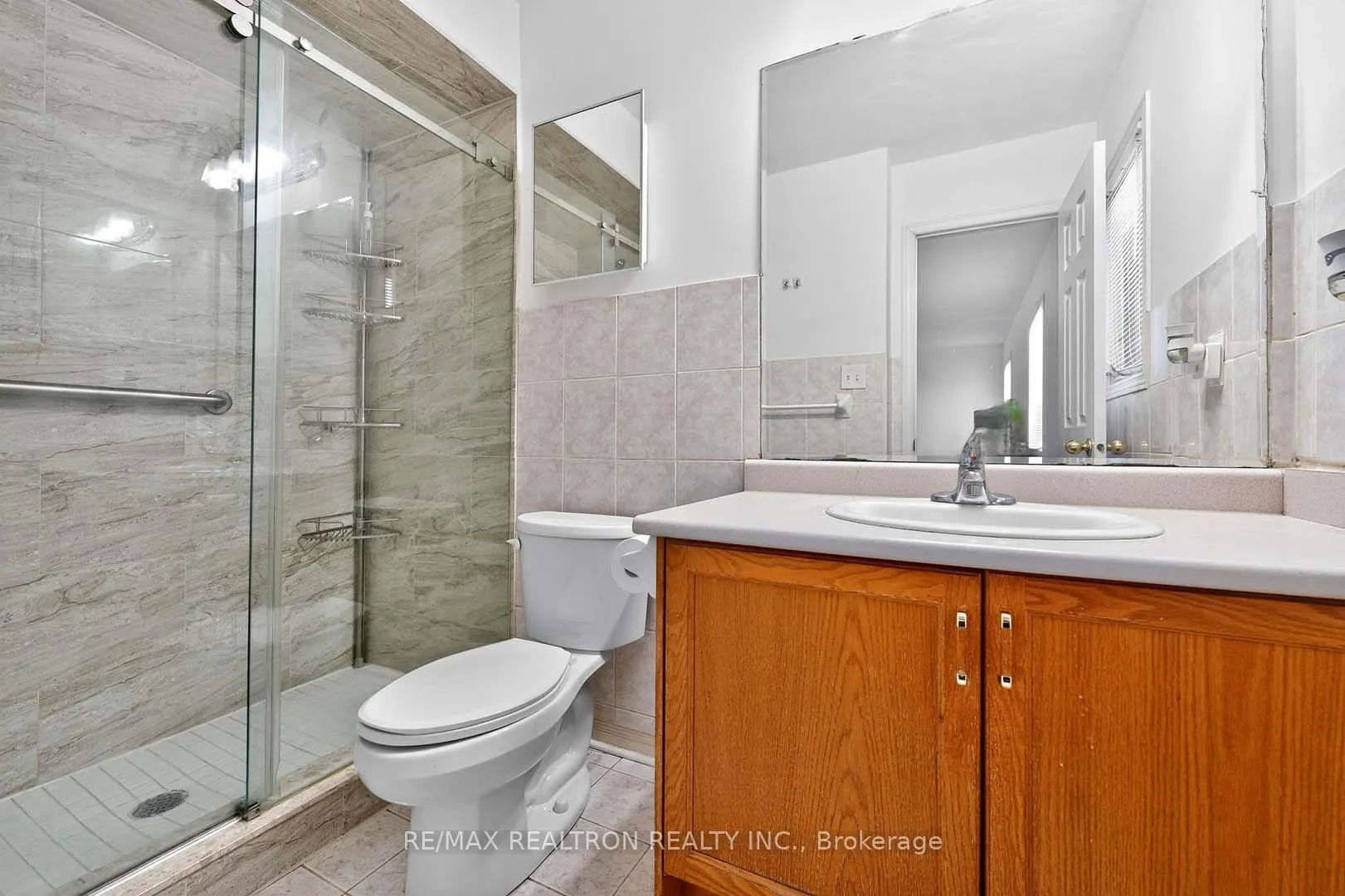 Photo 27 of 16 Pacific Wind Crescent, Brampton, Sandringham-Wellington — HOMEH
