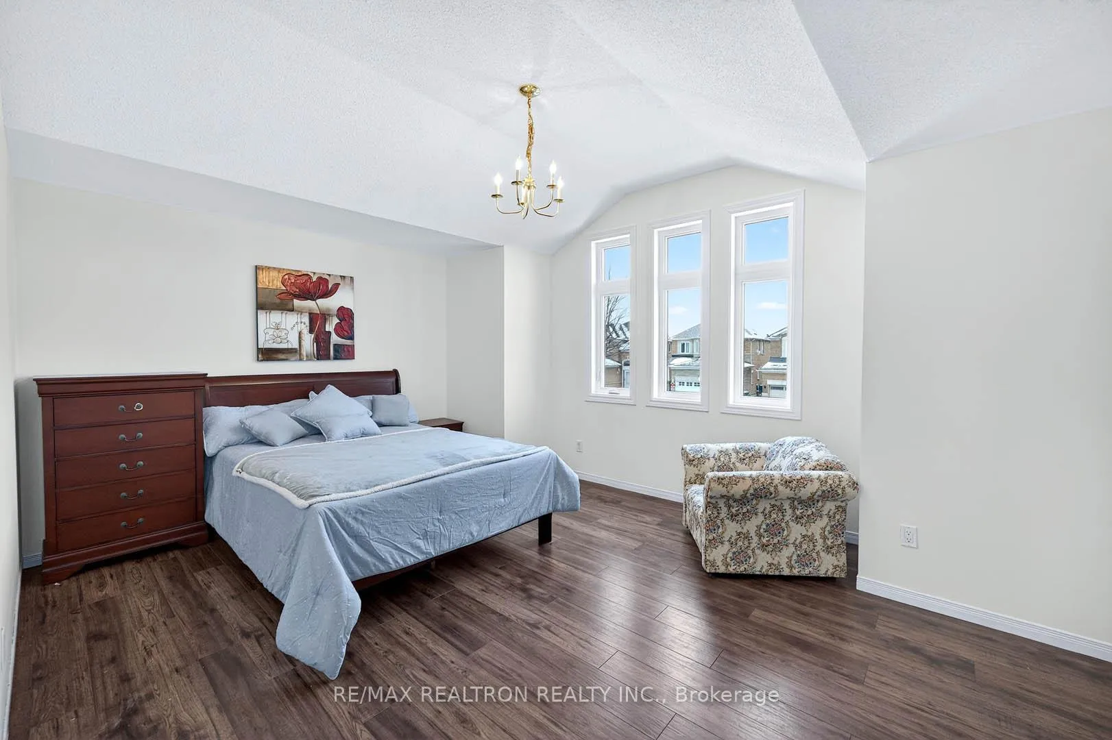 Photo 28 of 16 Pacific Wind Crescent, Brampton, Sandringham-Wellington — HOMEH