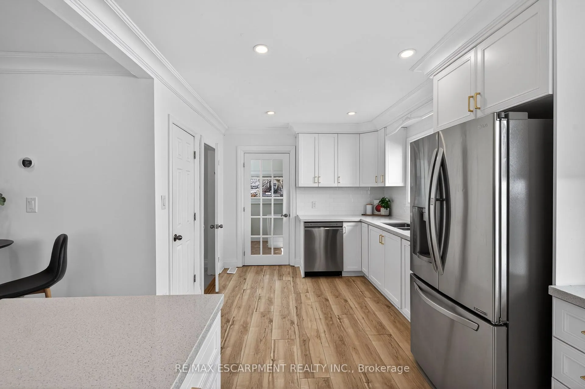 Photo 11 of 8 East 23rd Street, Hamilton, Eastmount — HOMEH