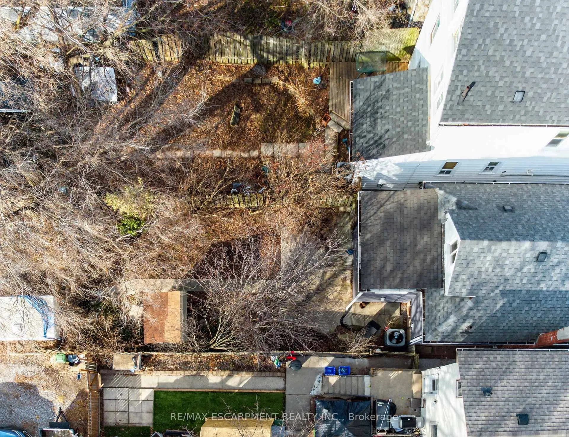 Photo 36 of 8 East 23rd Street, Hamilton, Eastmount — HOMEH