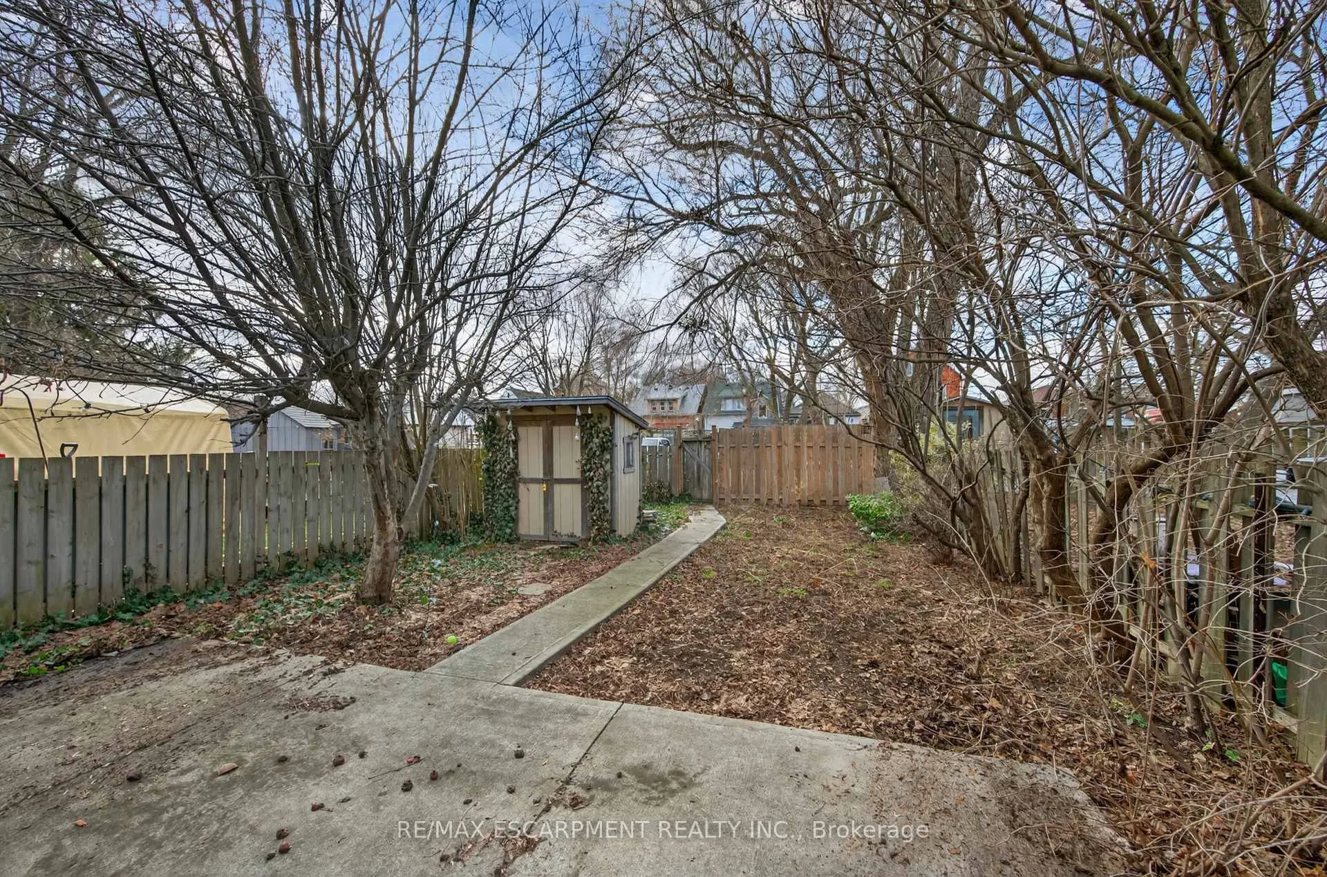 Photo 38 of 8 East 23rd Street, Hamilton, Eastmount — HOMEH