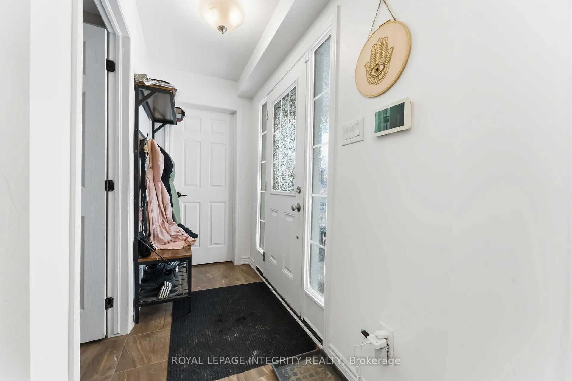 Photo 3 of 425 Gerardia Lane, Ottawa, Avalon West — HOMEH