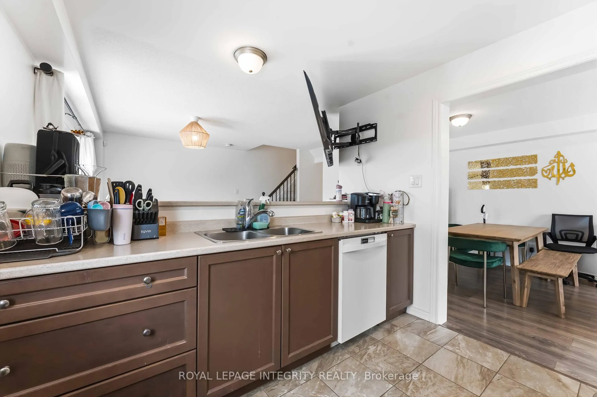 Photo 10 of 425 Gerardia Lane, Ottawa, Avalon West — HOMEH
