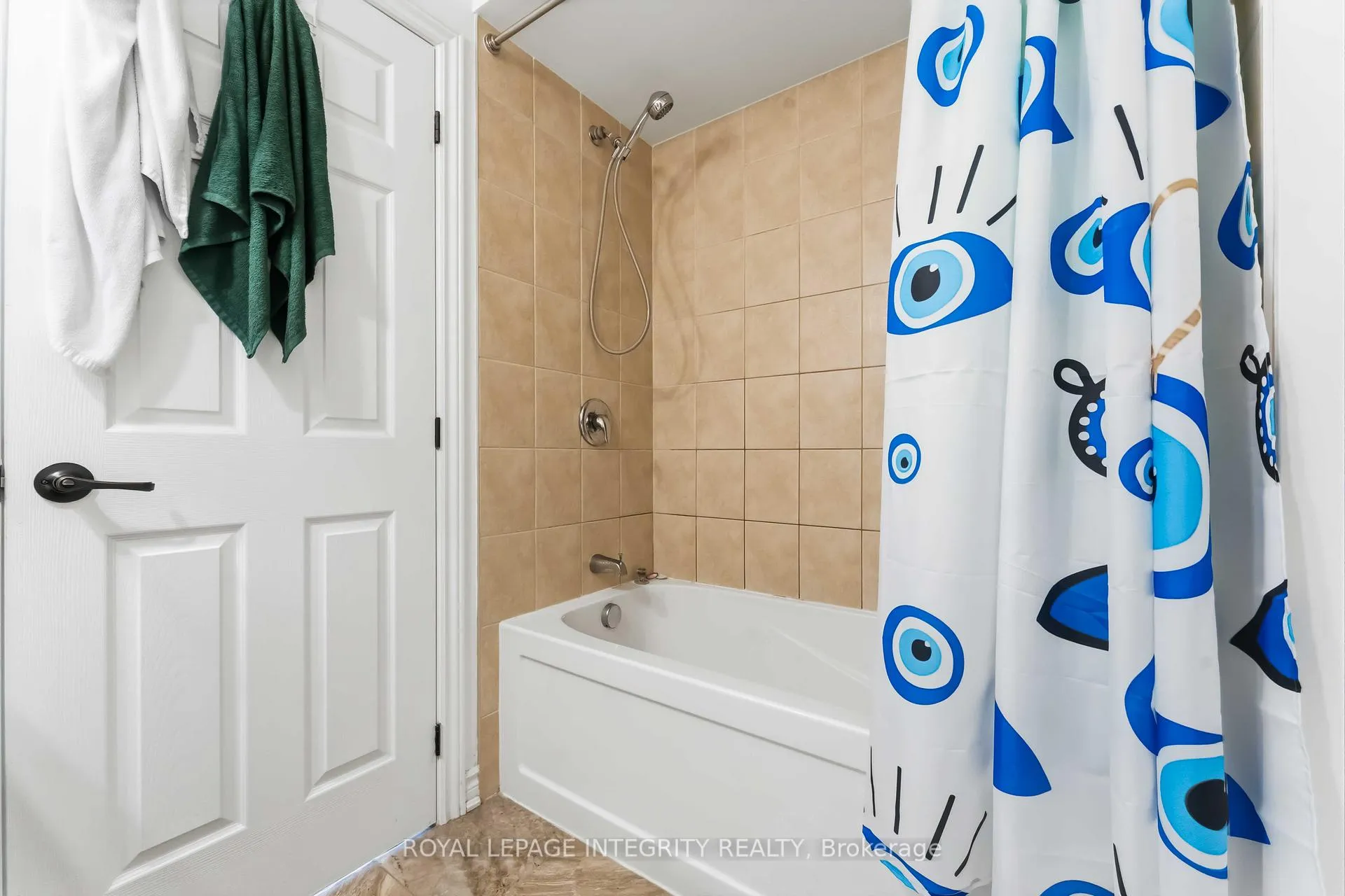 Photo 17 of 425 Gerardia Lane, Ottawa, Avalon West — HOMEH