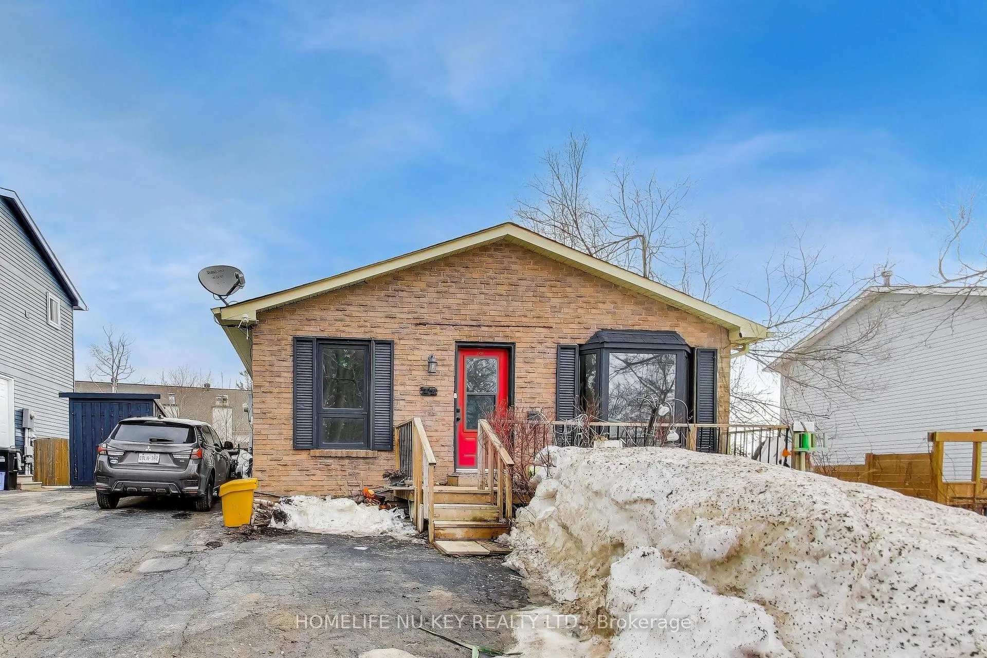 Photo 1 of 77 Frost Trail, Barrie, Letitia Heights — HOMEH