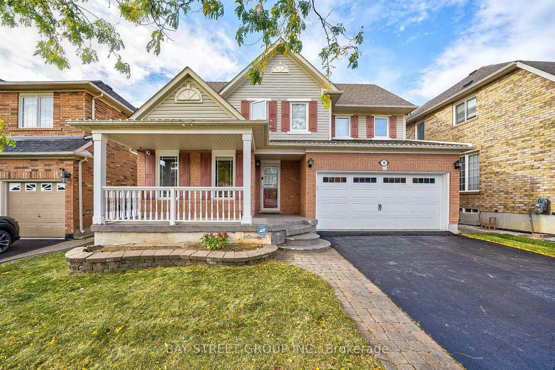 Photo 1 of 18 Leagrove Street, Brampton, Fletcher's Meadow — HOMEH