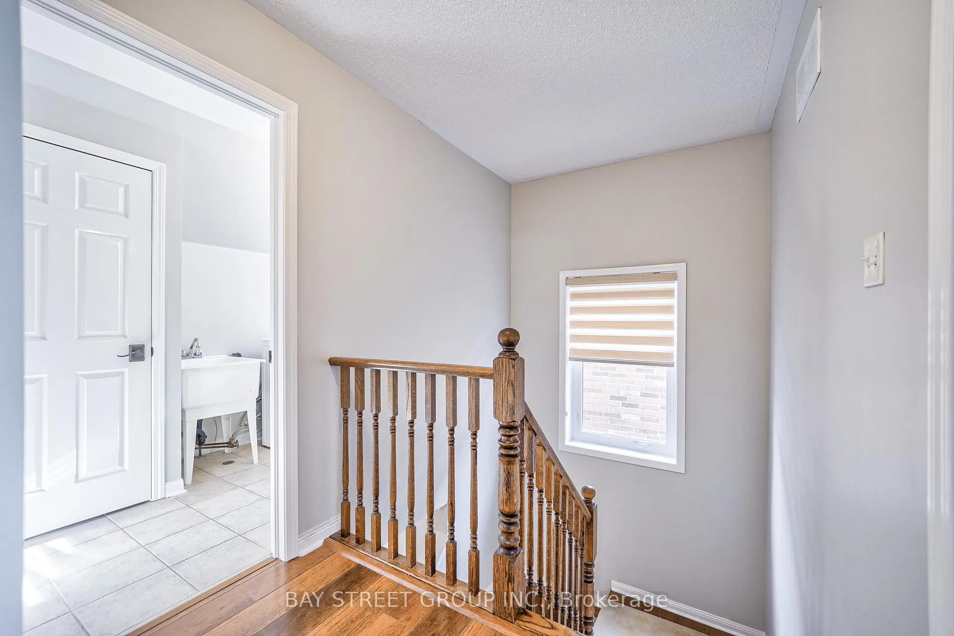 Photo 21 of 18 Leagrove Street, Brampton, Fletcher's Meadow — HOMEH