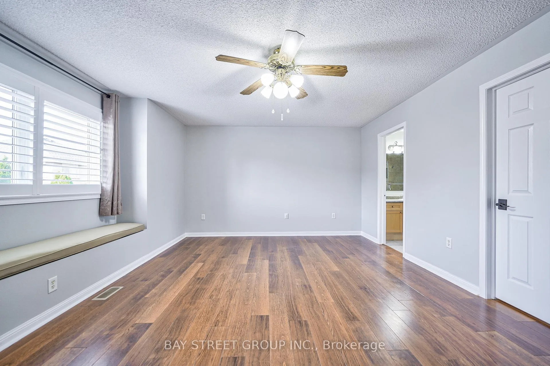 Photo 28 of 18 Leagrove Street, Brampton, Fletcher's Meadow — HOMEH