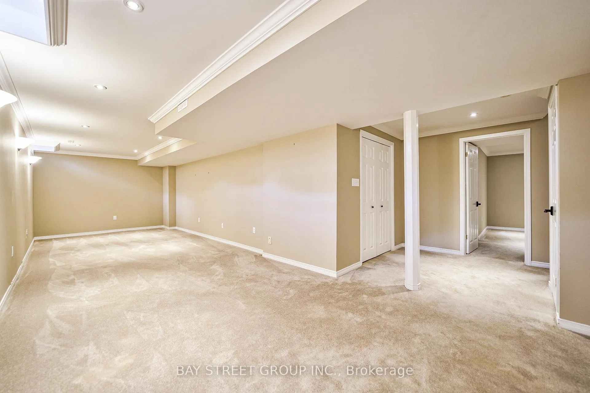 Photo 37 of 18 Leagrove Street, Brampton, Fletcher's Meadow — HOMEH