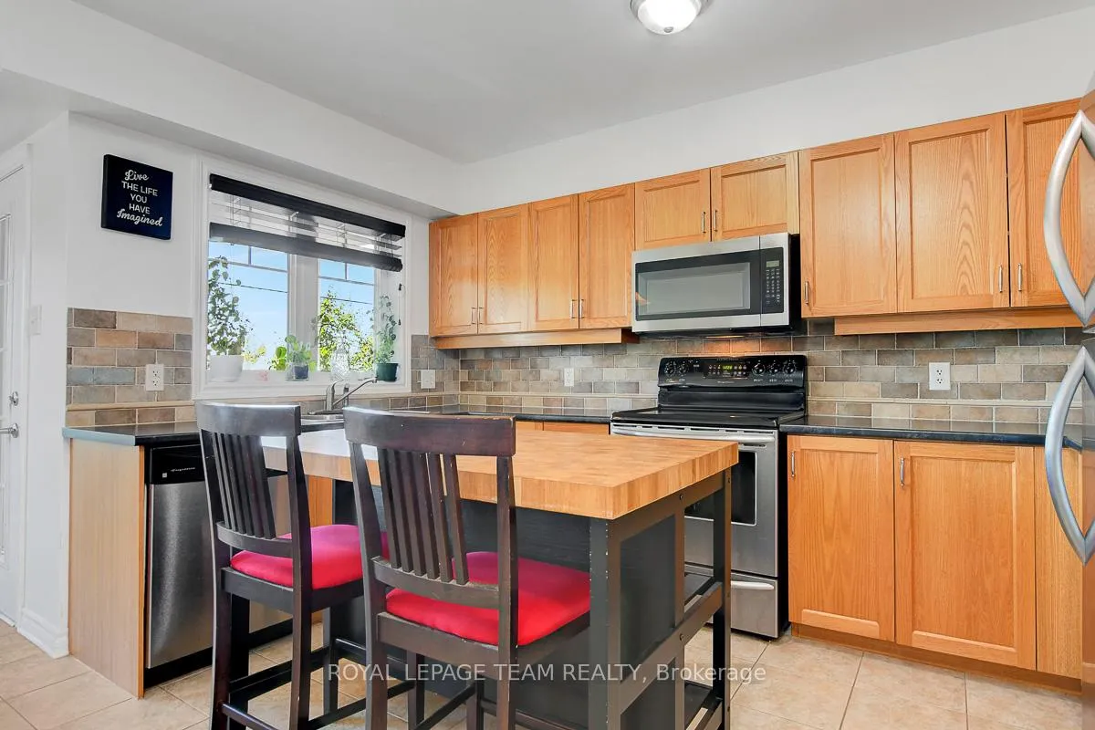 Photo 20 of 3865 Strandherd Drive, Ottawa, Barrhaven - Heritage Park — HOMEH