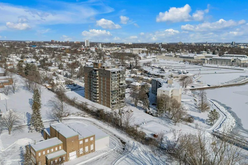 Photo 1 of Unit 1003, 2 Mowat Avenue, Kingston, Central City West — HOMEH