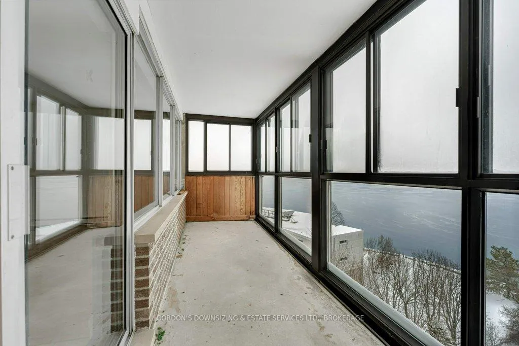 Photo 10 of Unit 1003, 2 Mowat Avenue, Kingston, Central City West — HOMEH