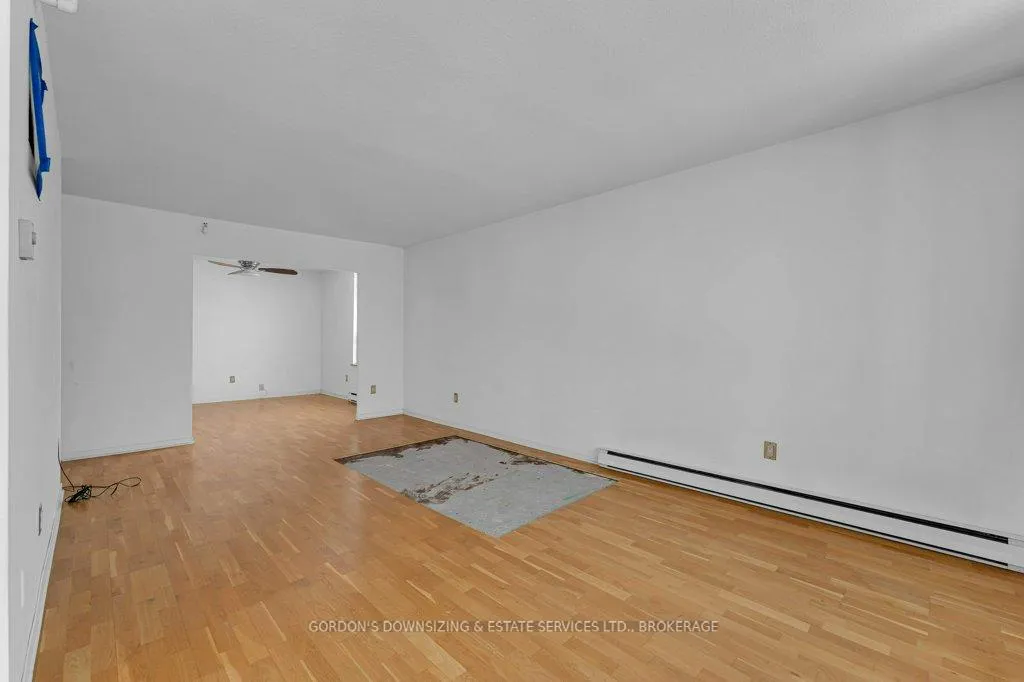 Photo 15 of Unit 1003, 2 Mowat Avenue, Kingston, Central City West — HOMEH